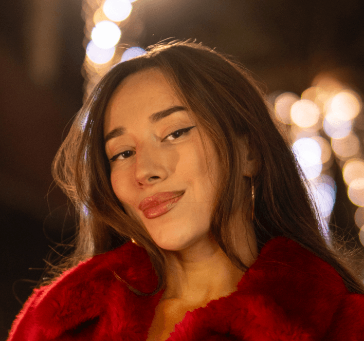 Участница 2
